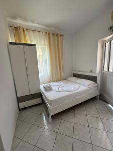 CAUSHI Apartments Ksamil