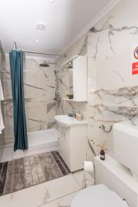 Benny & Bella Central Apartments