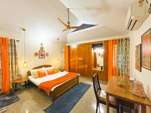 Cine Castle 4BHK Luxury Spacez Villa with Private Theatre & Garden