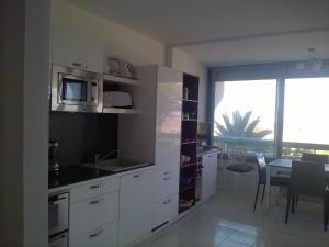 Apt Port-Camargue face à la mer avec piscine