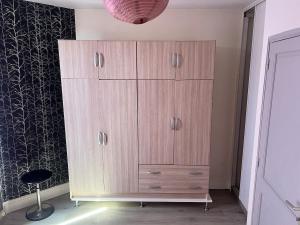 Small cocoon with garden Close to Maison des Examens