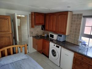 Smallest bird's HAVEN