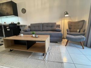 The Obsidian Suite , next to Heraklion Airport