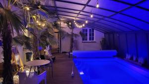 Strefa ZEN z Jacuzzi i Basenem