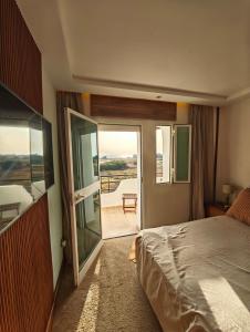 Achakar Hills , Piscine , Vue & Accès à la mer