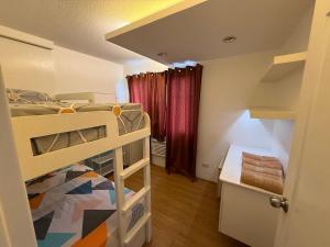 Cozy 2-bedroom Condo at Marcos Highway