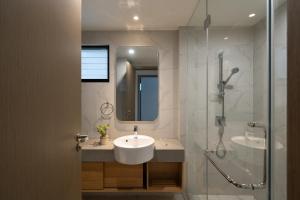 Zenity and D1 Mension apartments, 608 Vo Van Kiet, Cau Kho ward, district 1