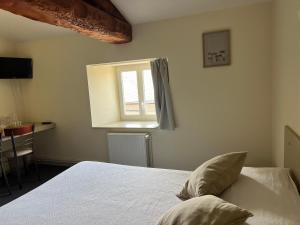 Hotels Auberge de la Planeze : photos des chambres