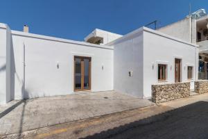 Antonis Traditional House