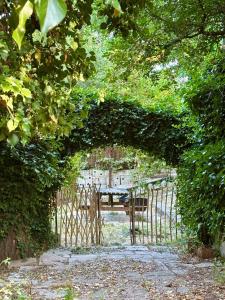Villa Madonnina in riva al fiume Tirino Intera struttura