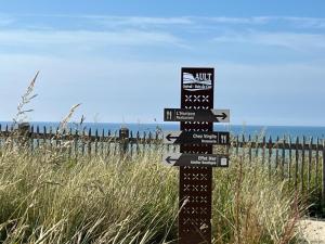 Appartements Le trait de cote vue mer commerces et plage a pied : photos des chambres