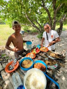 Riung Tiga Empat Tujuh Guesthouse