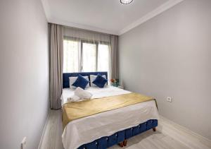 LOYA HOME CiTY CENTeR