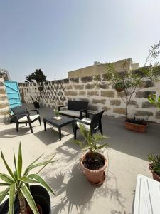 Maltese Charm Getaway