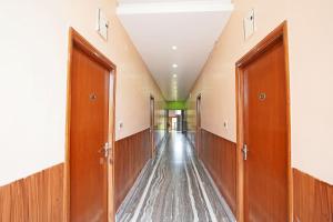 Whispering Woods Inn - Stay & Enjoy in Nature !