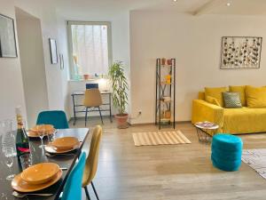 Appartements Romance sur les Remparts - Route des Vins : photos des chambres