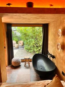 Shard Boutique Hotel-adult only