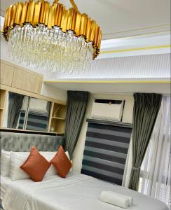 Chic BGC Stay - Hotel Vibes