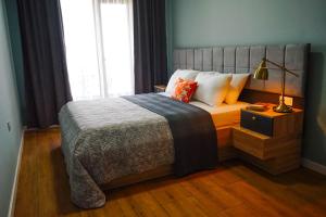 Lemon Suites & Restaurant