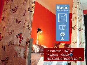 "No party & Many rules" Hostel N1