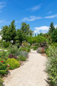 Maisons d'hotes La Bastide de Damien, 5 clefs Demeure d'Exception et Table Remarquable dans le guide Teritoria, JACUZZI Privatif, Cuisine etoilee Dominique Frerard : photos des chambres