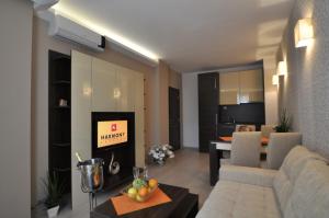 One-Bedroom Apartment room in Harmony Suites 23
