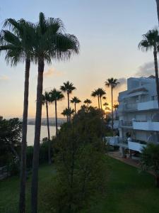 Estepona Seaview Apartment SELETUR