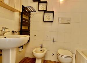 Hostdomus - Bay Apartment