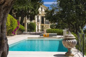 Villas Luxurious Villa Overlooking Monaco : photos des chambres