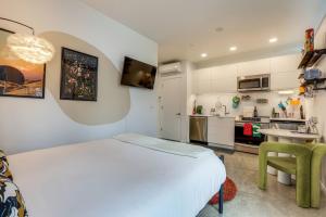 Modern Artist Loft Canvases Coffee and Comfort