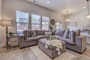 Serene Retreat by Zion Hot Tub Pool Fire Pit - 4hvězdičkové hotely ve městě Washington