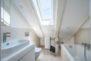 Luxury apartment Blue on Riva promenade