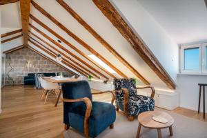 Luxury apartment Blue on Riva promenade