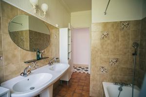 Maisons de vacances La maison de famille emplacement ideal, convivial : photos des chambres