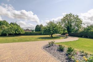 Idyllic Countryside Escape in Oxfordshire