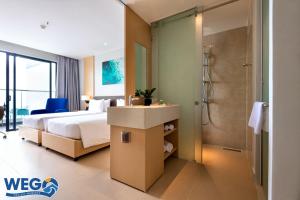 Imperial Arena Seaview Cam Ranh Resort