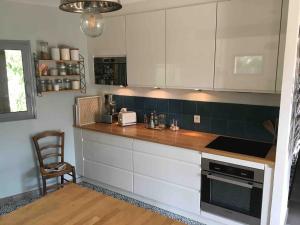 Villas Villa 6 chambres et piscine entre la mer et la ville : photos des chambres