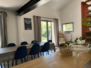 Villas Villa 6 chambres et piscine entre la mer et la ville : photos des chambres