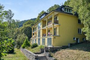 Monteurwohnungen - Romika Apartments - Nähe Trier - großer Parkplatz