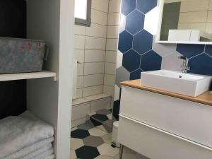 Villas Villa 6 chambres et piscine entre la mer et la ville : photos des chambres