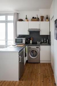 27 m2 apartment, SEA VIEW, heart of the city!