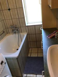 Ground floor apartment with washing machine