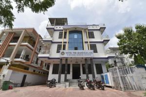 Hotel The Grand Kailash