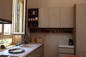 Ponente - seaside stone house