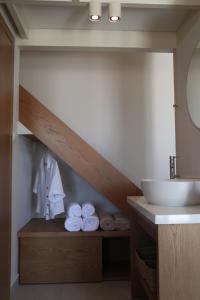 Ponente - seaside stone house