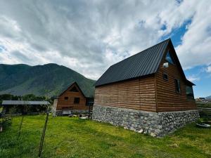 Travelers Cottages in Kazbegi