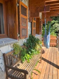 Maisons d'hotes Chalet La Taniere : photos des chambres