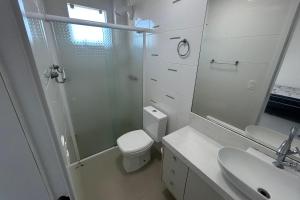 Cobertura com 03 dormitórios