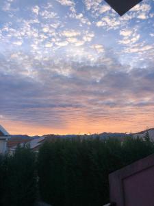 Airport Apartments Una