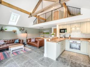 The Old Stables - Uk38576